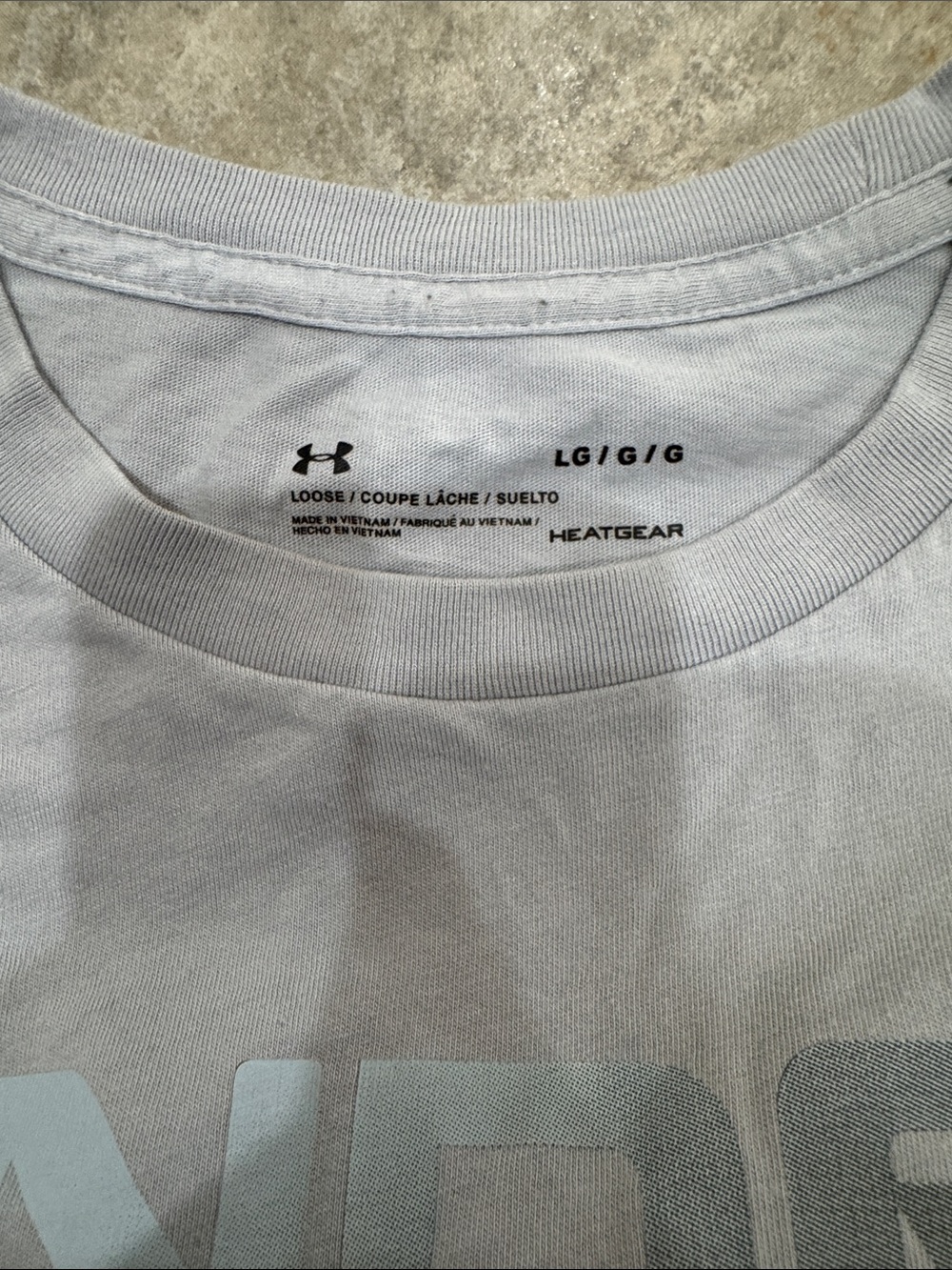 Under Armour Men’s Olive Green Freedom Logo Tee with Light Gray Logo Graphic Tee - Picture 5 of 5